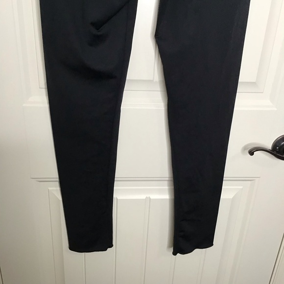 BOLLIE The Essential Daily Pants in Midnight. - Picture 7 of 10